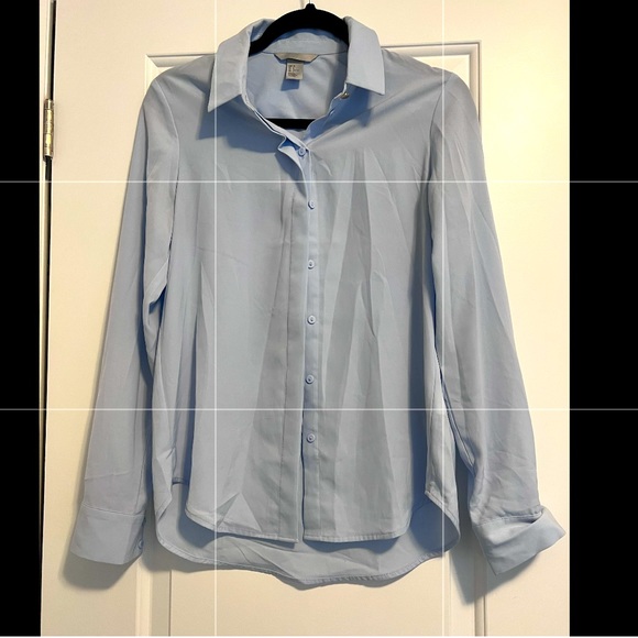 Long sleeve light blue button up blouse - Picture 1 of 1